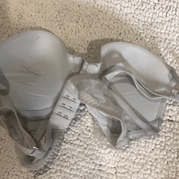 COPY - Victoria’s Secret bra lot - Picture 9 of 9